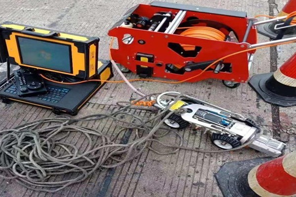 宾阳CCTV管道检测机器人