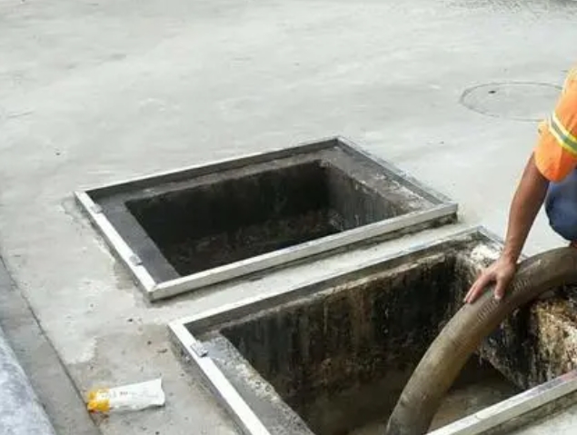 宾阳化粪池清理